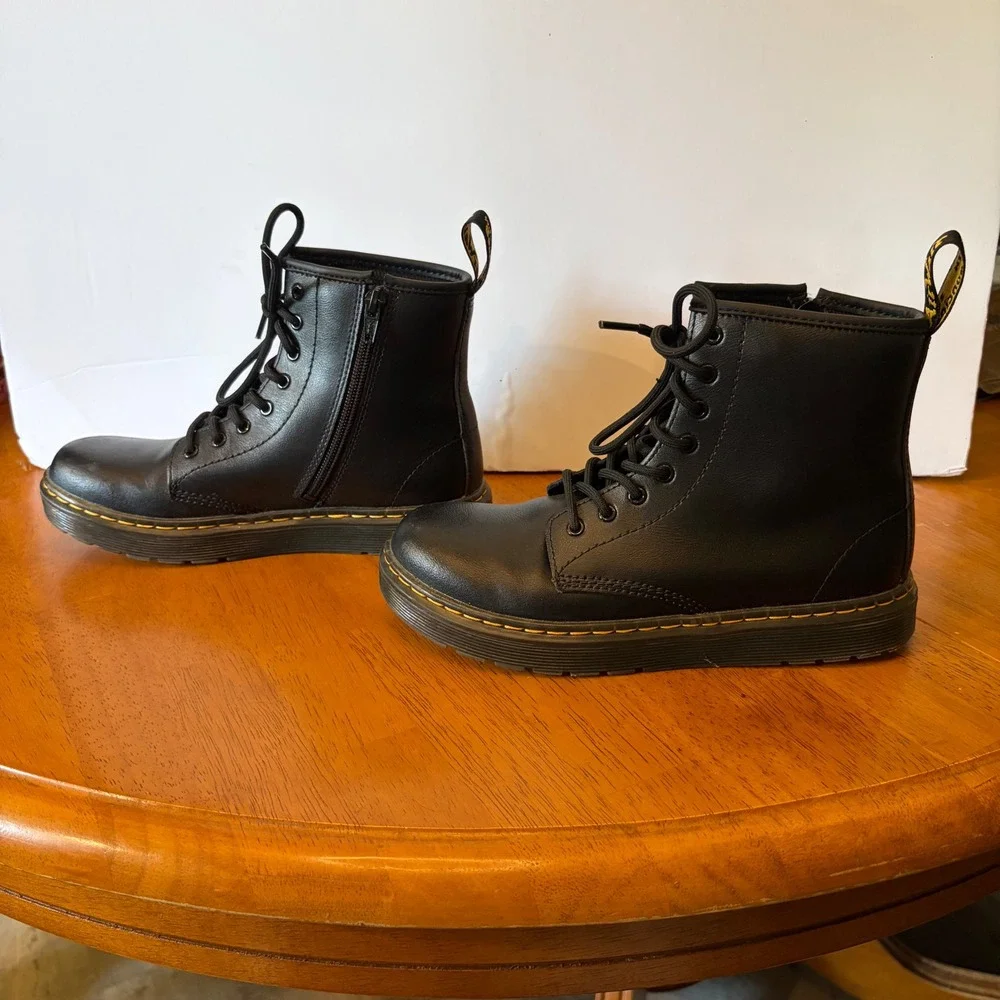 Dr. Martens Zavala J Black‎ Leather Lace Up Side Zip Combat Boots Kids Size 4 5